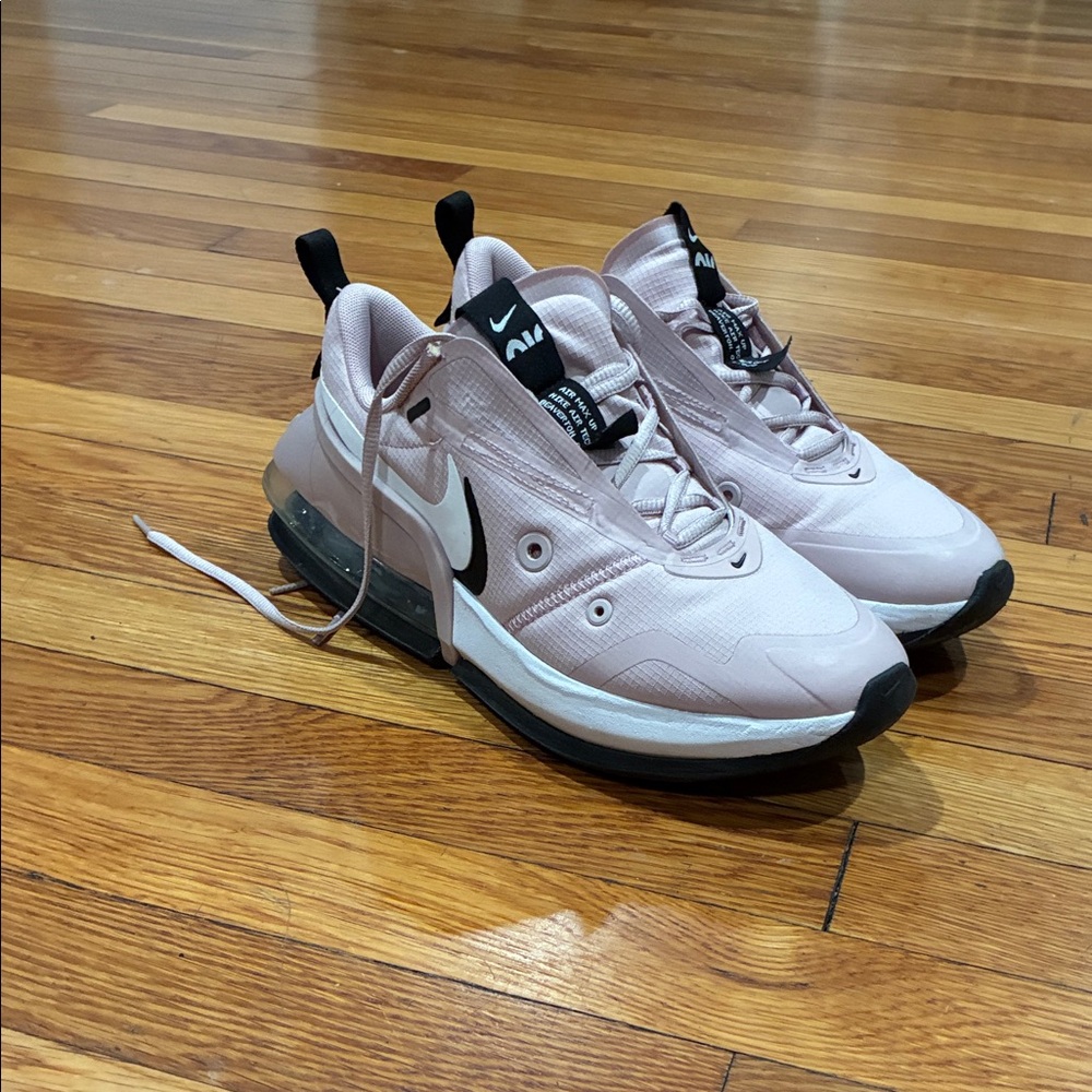 Nike Air Max Light Pink Sneakers